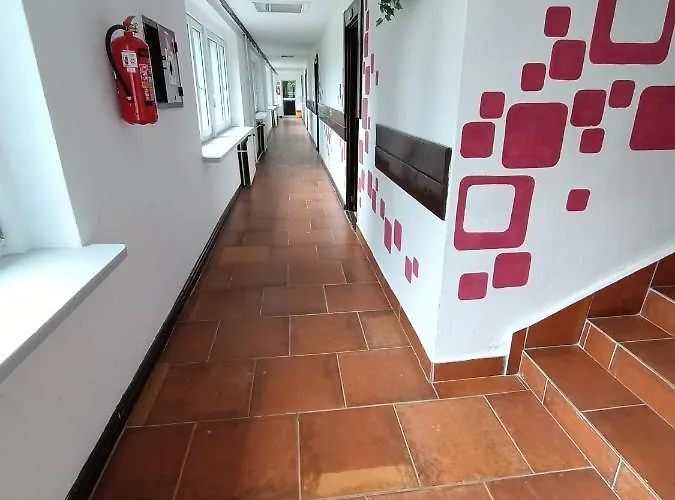 Osrodek Wypoczynkowy Nad Wodospadem Frühstückspension Preseka